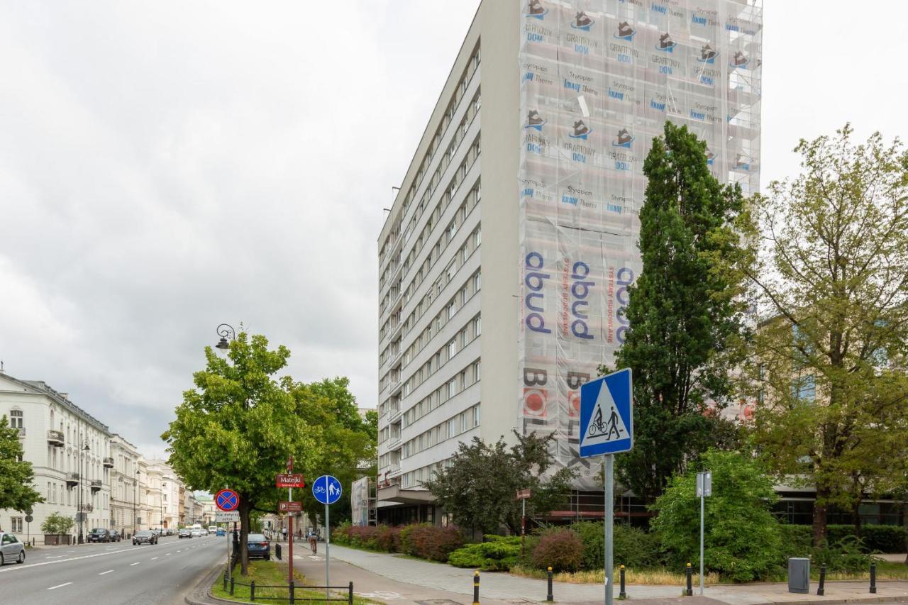 Apartment Aleje Ujazdowskie 8 By Renters Warszawa Eksteriør bilde